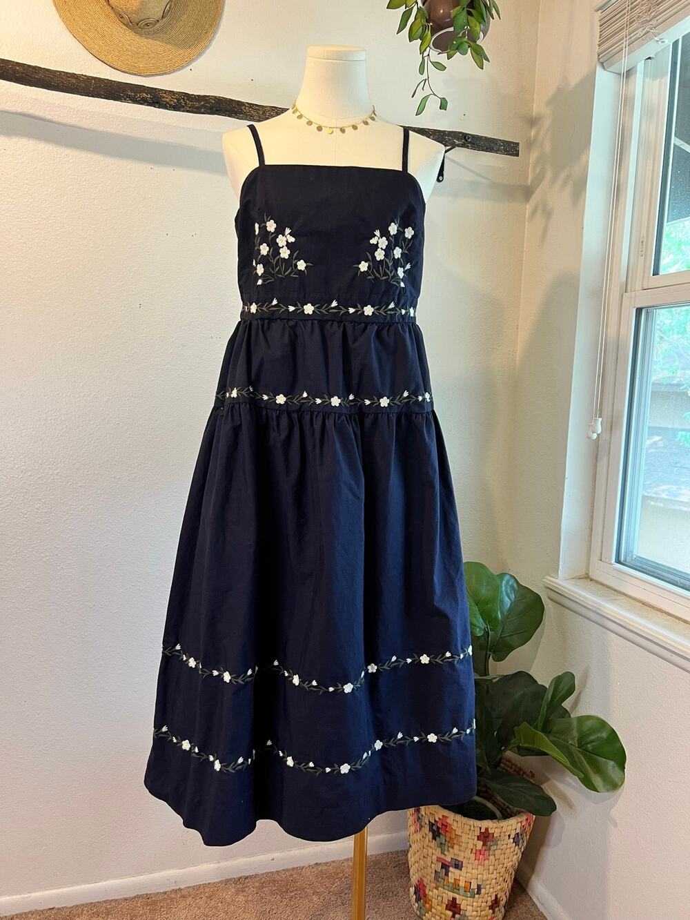 Navy Blue Floral Embroidered Folk Tiered Midi Dress Size Small 100% Cotton